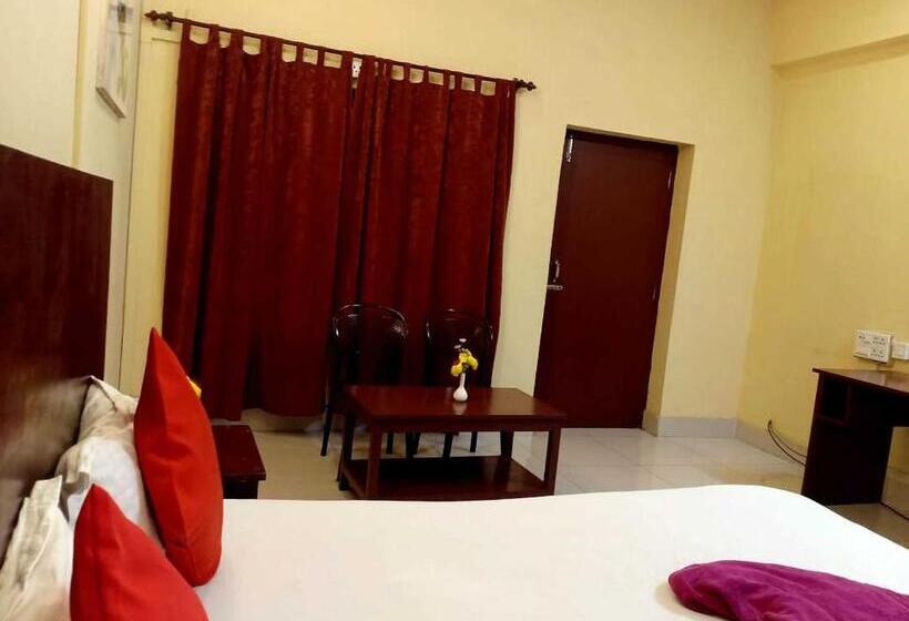 חדר דלוקס לשלושה, Spot On Kontiki Resort India