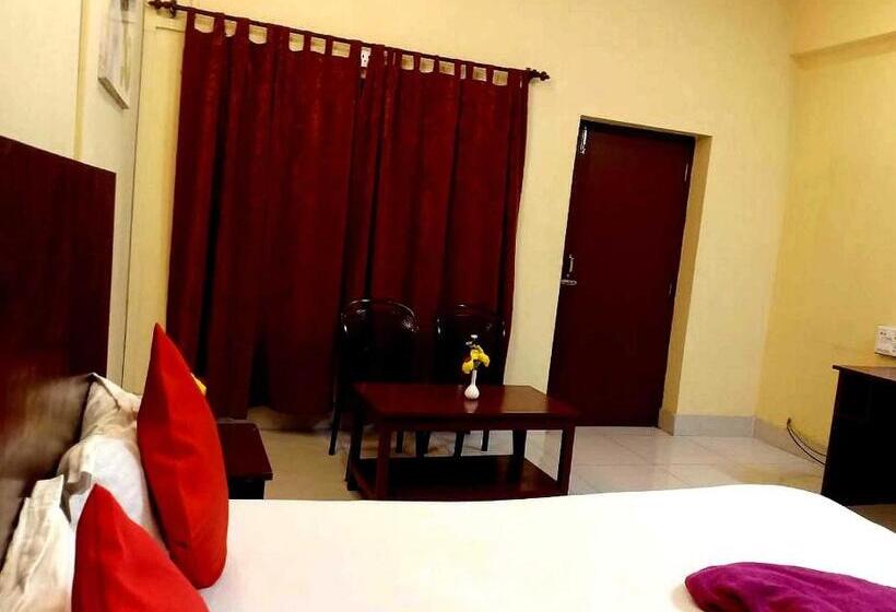 חדר דלוקס לשלושה, Spot On Kontiki Resort India