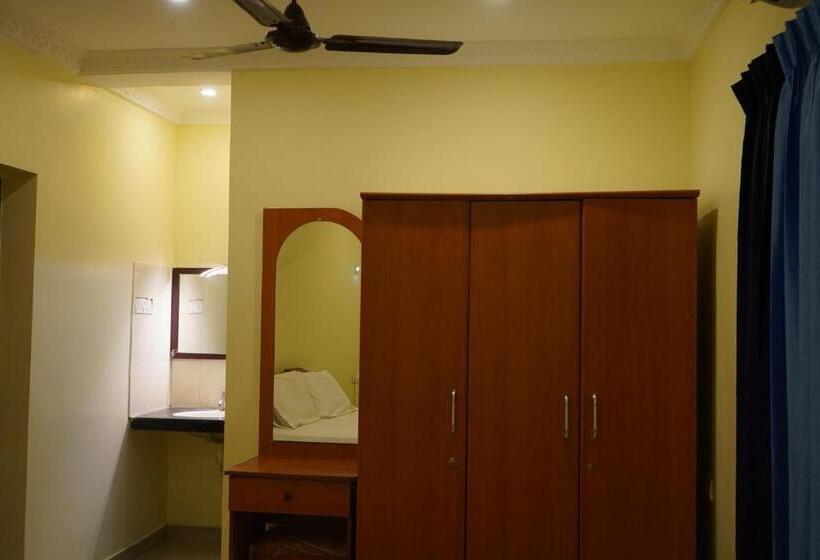 חדר דלוקס, Supreme Ac