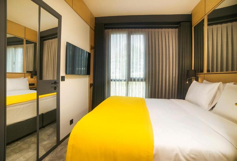 اتاق اکونومی, Trip Park