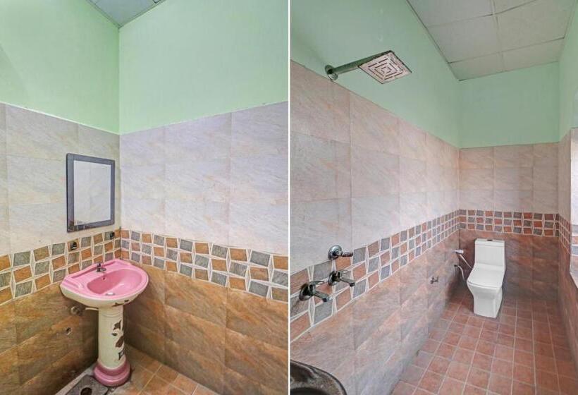 Трехместный Номер Классика, Oyo 84441 Hotel Maharaja