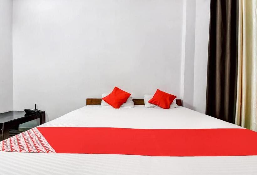 اتاق استاندارد, Oyo Flagship Hotel Capital Hill