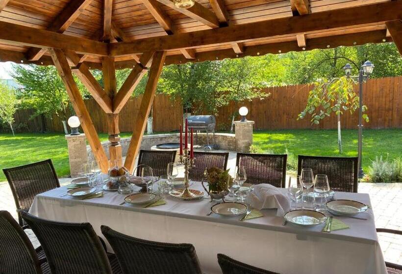 فيلا ديلوكس غرفة نوم, Budux Delux Vila