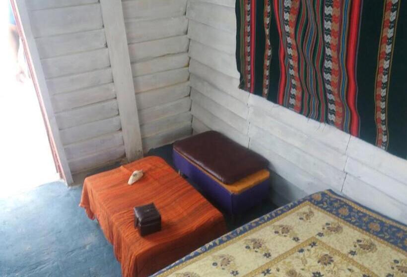 Номер Стандарт Трехместный, Alojamiento Corazon De Ballena