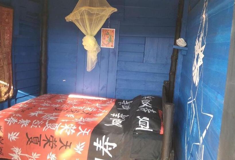 Номер Стандарт Трехместный, Alojamiento Corazon De Ballena