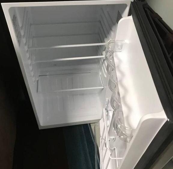 إستوديو قياسى, Cozy Room Near Downtown Hendersonville