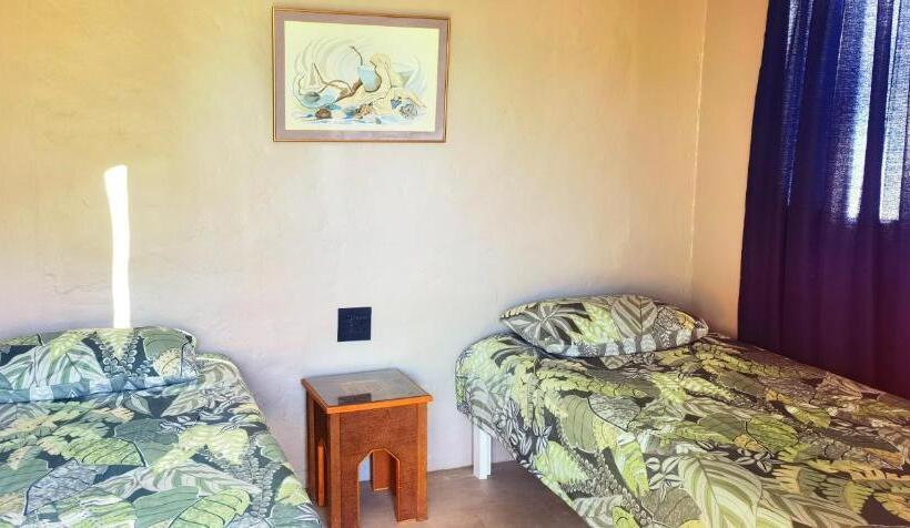 חדר סטנדרט חדר אמבטיה משותף, Moonsong Accommodation & Camping