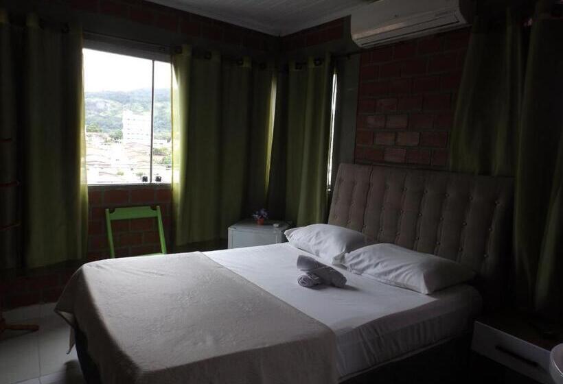 Номер Стандарт, Pousada Monte Serrat