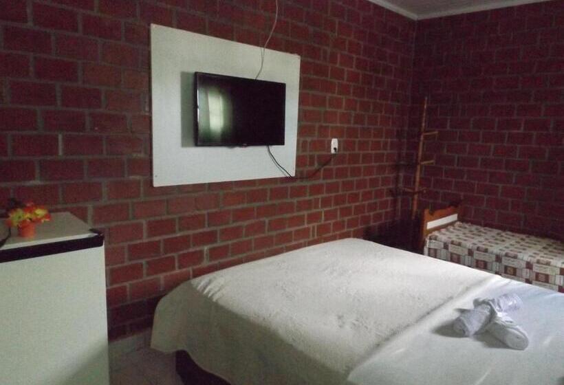 Номер Стандарт Трехместный, Pousada Monte Serrat