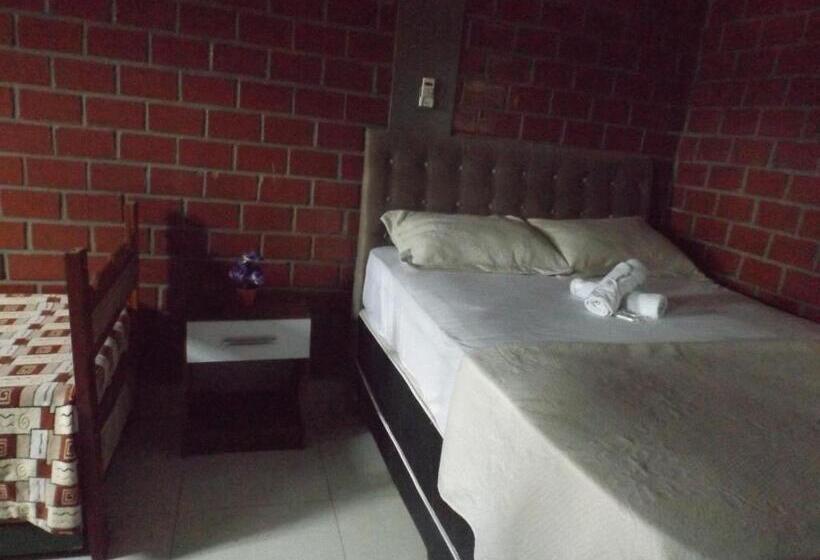 Номер Стандарт Трехместный, Pousada Monte Serrat