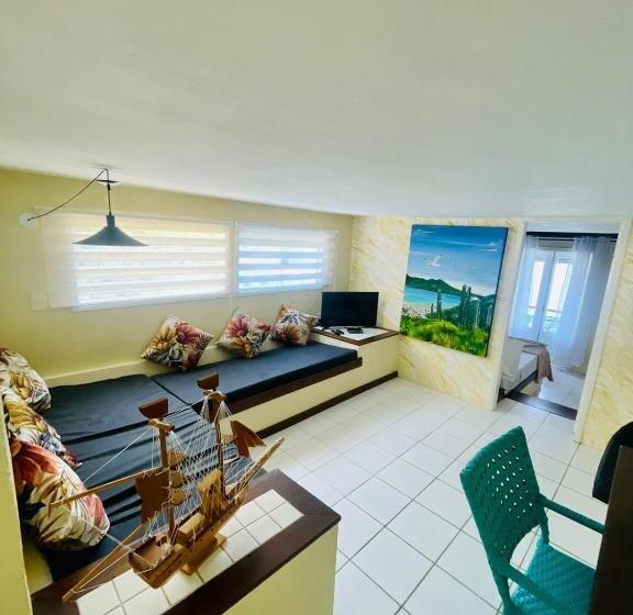 Deluxe 3-Bettzimmer mit Meerblick, Pousada Vista Grega