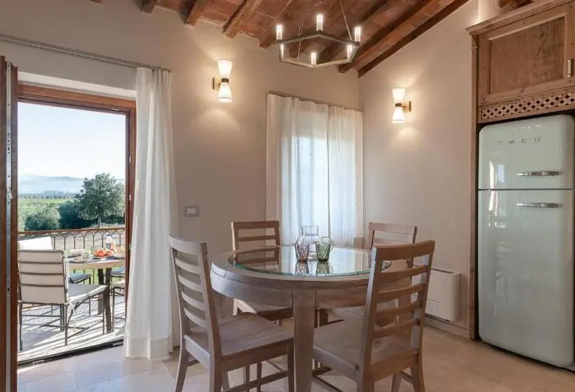 テラス付き１ベッドルームアパートメント, Relais Lungagnola