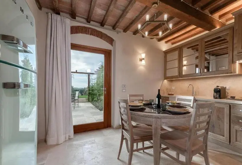 ２ベッドルームアパートメント, Relais Lungagnola
