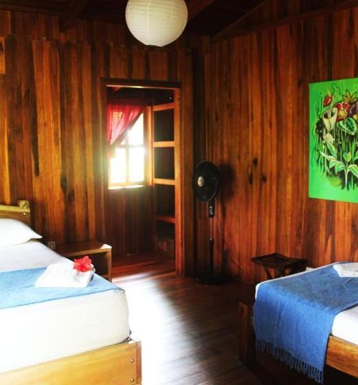 スタンダードトリプルルーム, Casa Natural Puerto Viejo