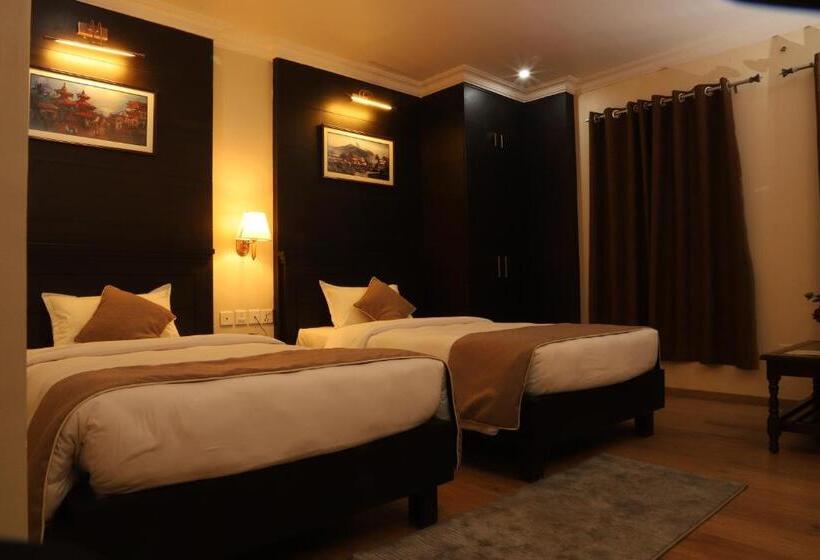 اتاق استاندارد, Maden Inn