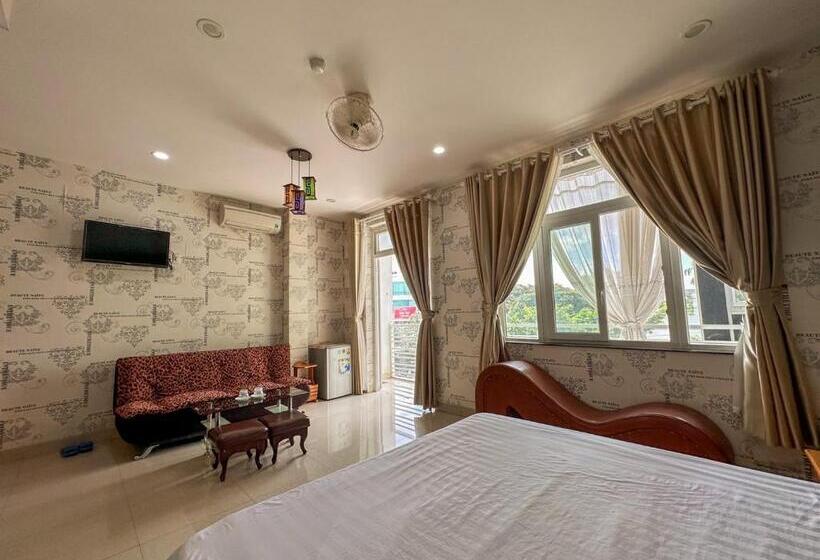 اتاق استاندارد با تخت بزرگ, Phu Hai