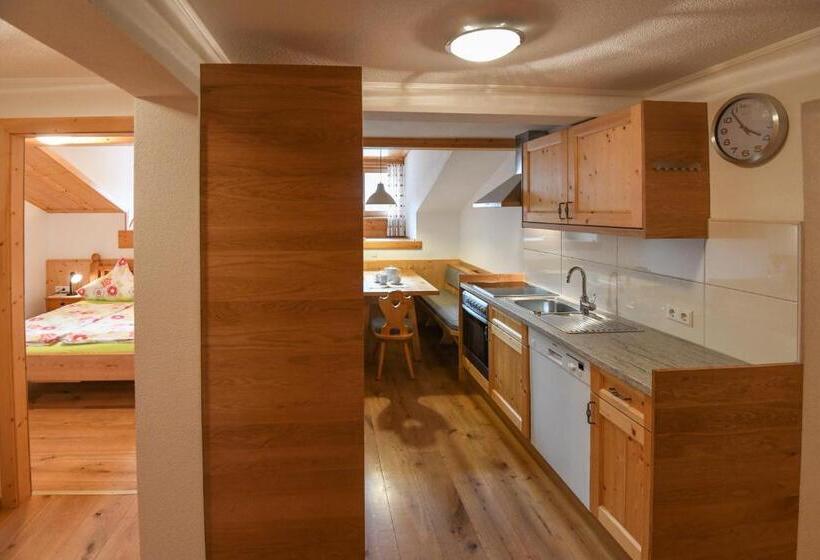 带3个卧室的公寓, Strickhof