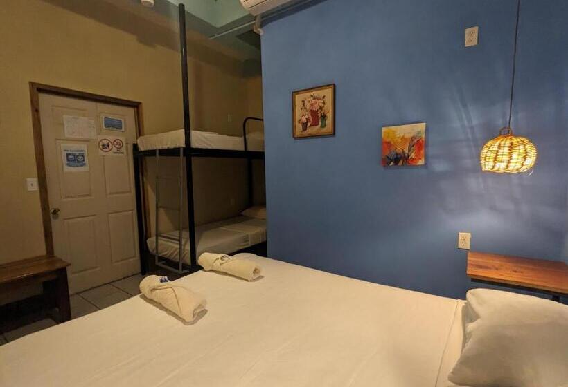 Семейный Номер, Kawoq Hostel