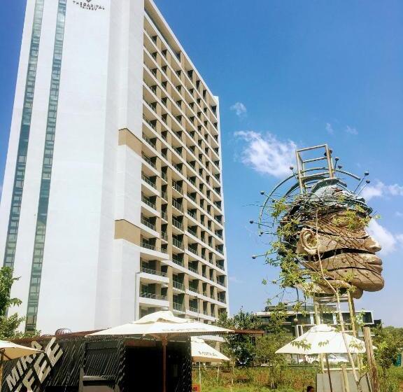 Quarto Deluxe com Sacada, Menlyn Apartment