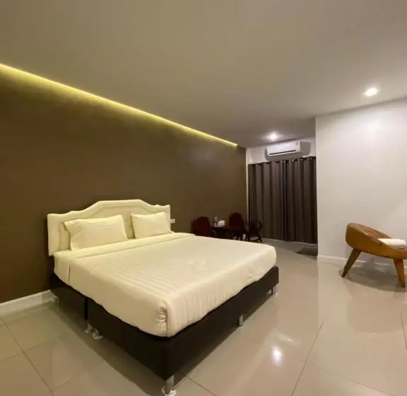 اتاق استاندارد با تخت بزرگ, บ้านสวนสมบูรณ์