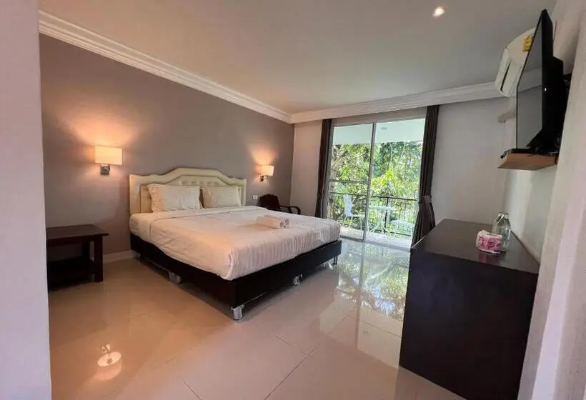 اتاق استاندارد با تخت بزرگ, บ้านสวนสมบูรณ์