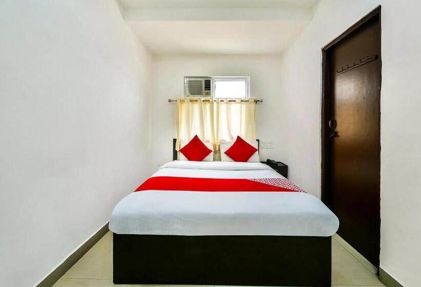 Трехместный Номер Классика, Oyo Hotel Tirupati Residency