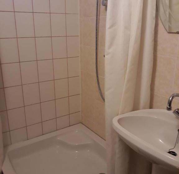 침실 3개 주택, F 106 Vendégház