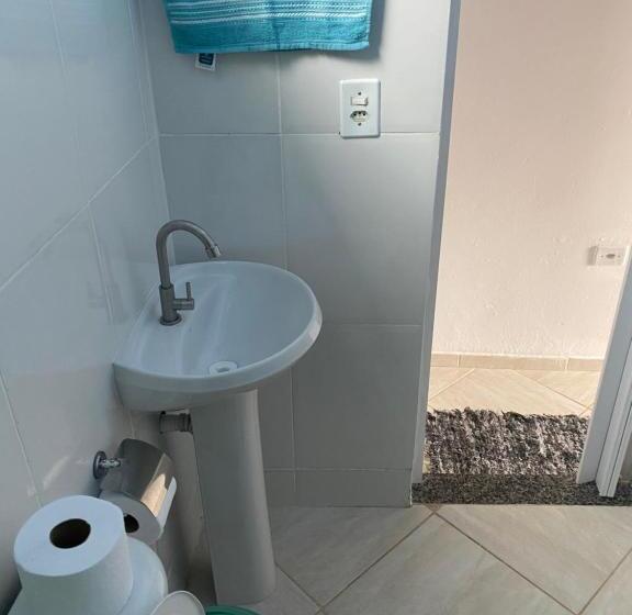 スタンダード４人部屋, Suítes Praia De Fora
