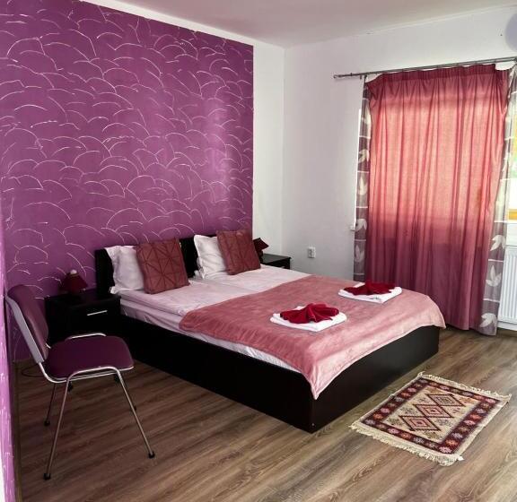 스탠다드 트리플 발코니 룸, Pensiunea Andalex