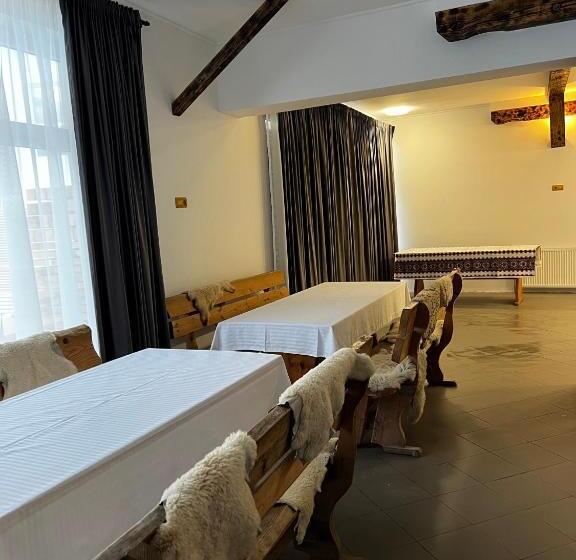 빌라 침실 1개, Pensiunea Andalex