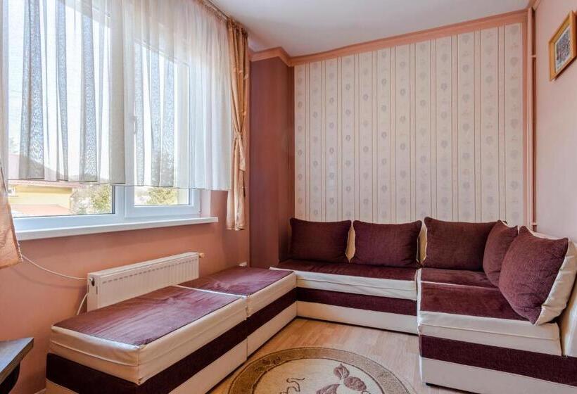 Quarto Familiar, Pensiunea Bucovina