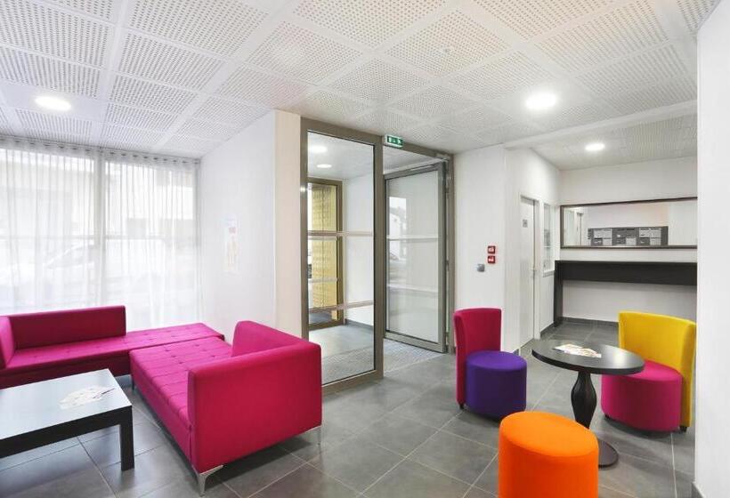 标准工作室, Résidence Néméa Clermont Centre