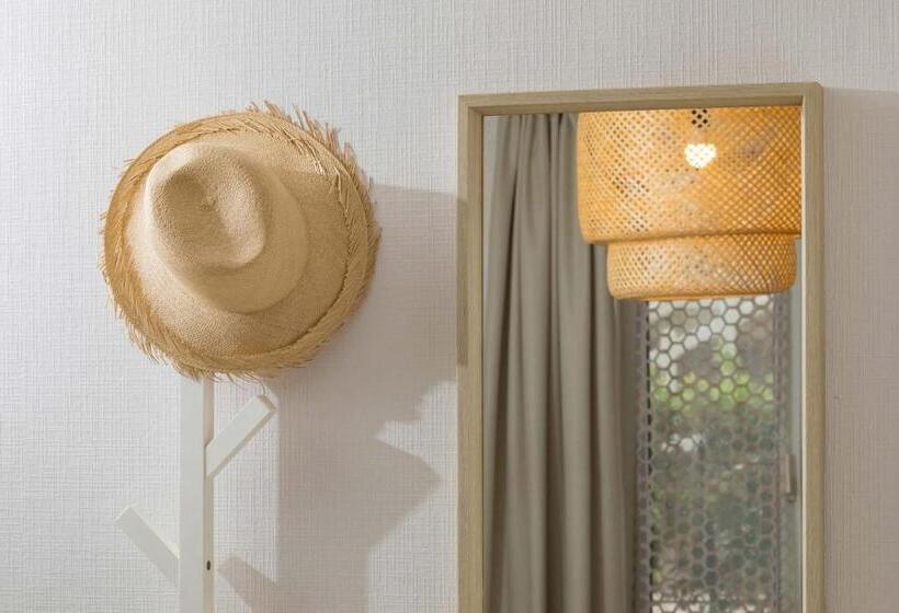 침실 1개 테라스 아파트, Un Air De Famille