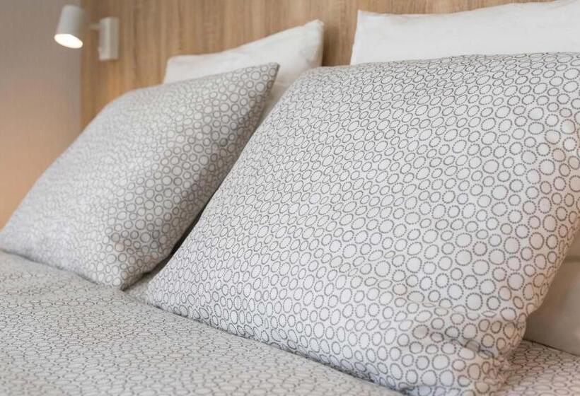 침실 1개 테라스 아파트, Un Air De Famille