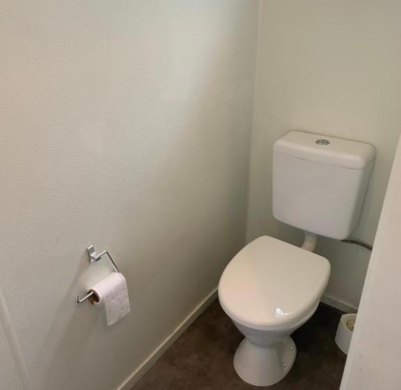 标准工作室, Aaron Court Motel Whangarei