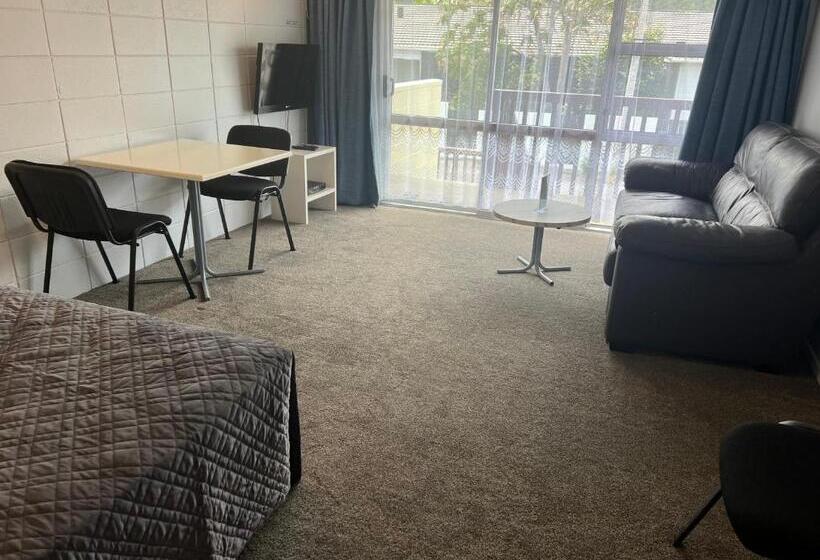 침실 2개 아파트, Aaron Court Motel Whangarei