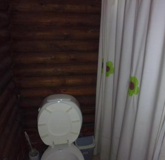 بانگلوی استاندارد, Complejo Sol Y Luna