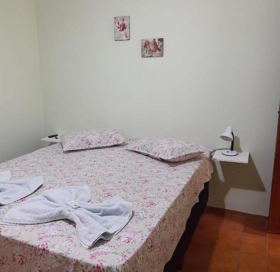 חדר סטנדרט לארבעה, Pousada Dona Esmeralda