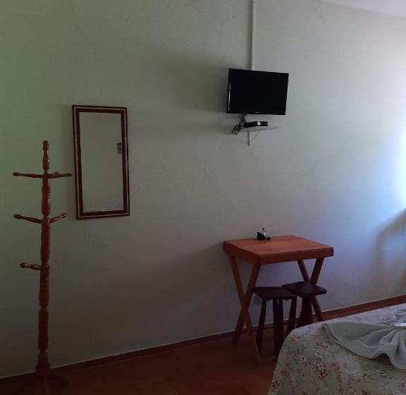 חדר סטנדרט לארבעה, Pousada Dona Esmeralda