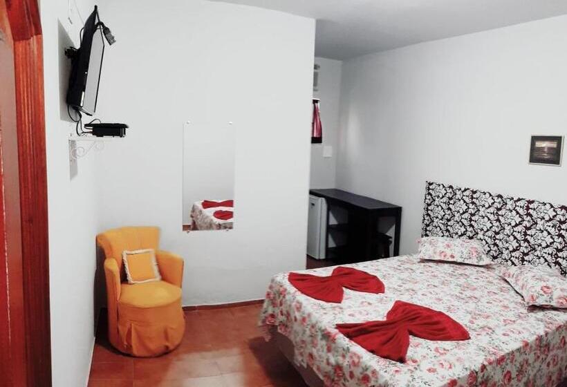 חדר סופריור לארבעה, Pousada Dona Esmeralda