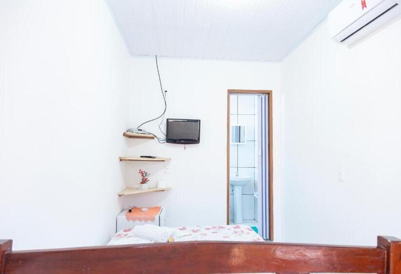 اتاق استاندارد, Pousada & Kitnet Nascer Do Sol