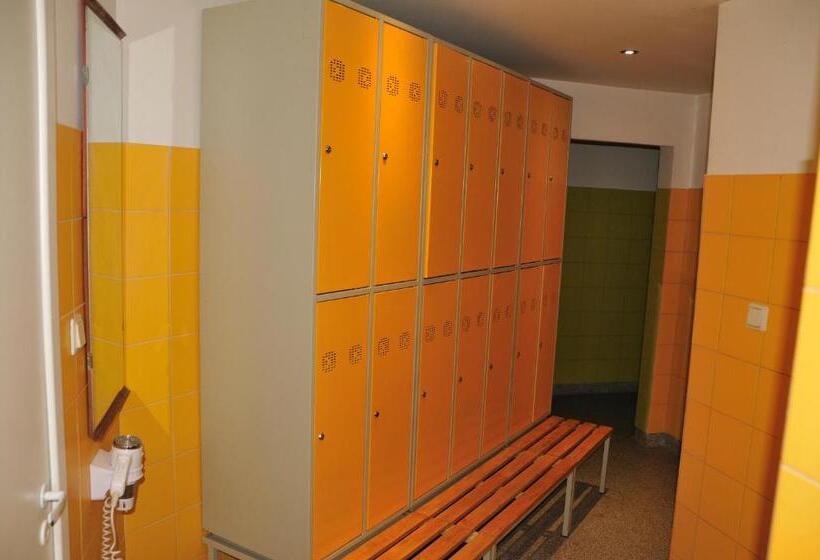 اتاق خانوادگی با سرویس بهداشتی مشترک, Strenči Guesthouse