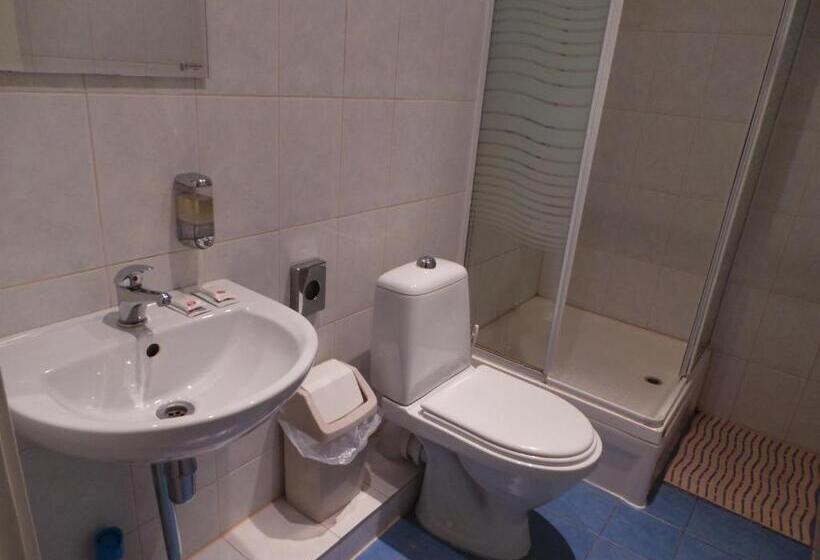 اتاق خانوادگی, Strenči Guesthouse