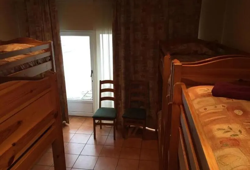 اتاق خانوادگی, Strenči Guesthouse