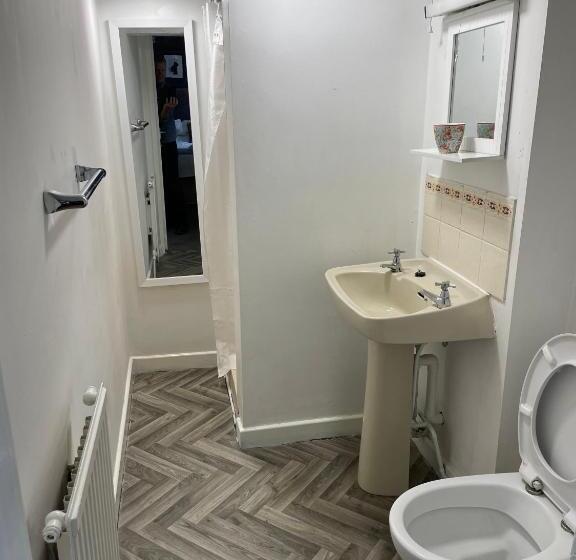 Standardrum, The Unicorn, Ambleside