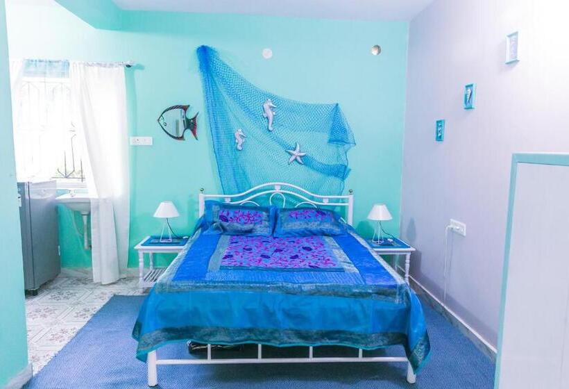 스탠다드 스튜디오, Aparthotel Orange Village