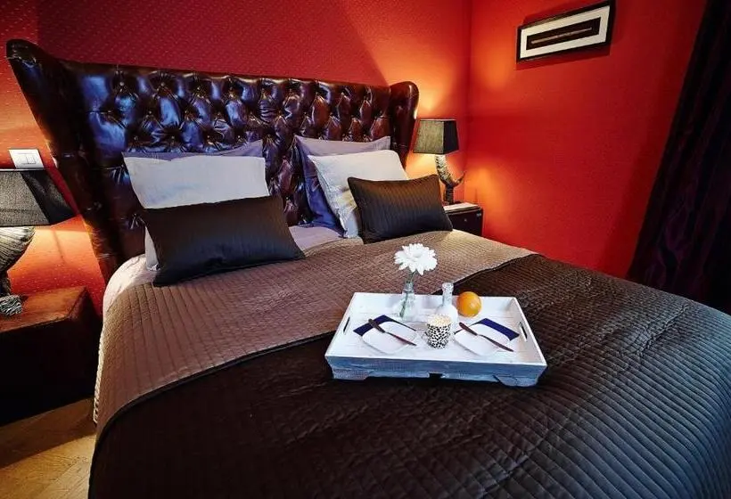سوییت لوکس, B&b Au Clair Obscur