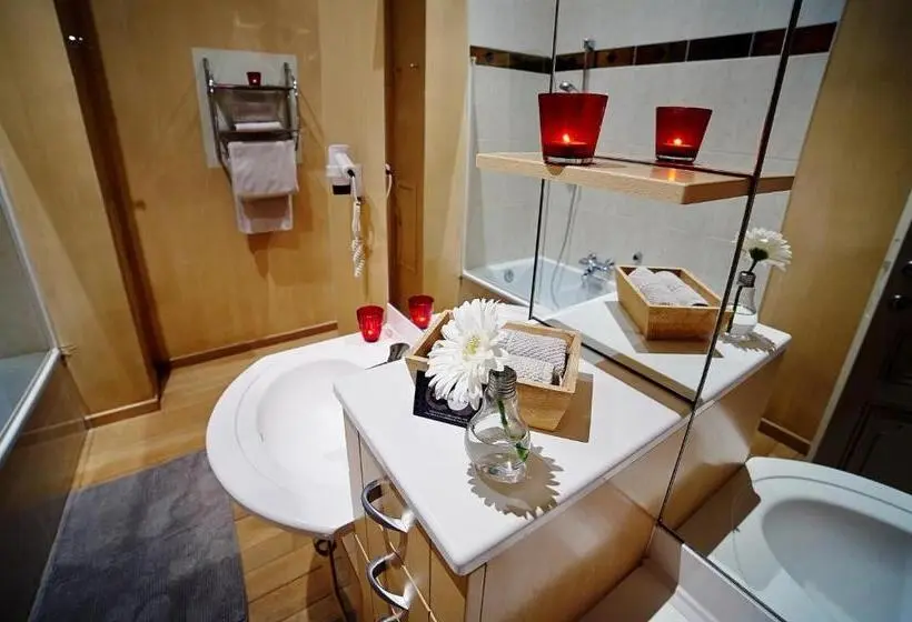 اتاق استاندارد, B&b Au Clair Obscur