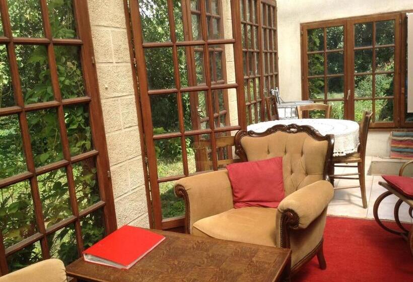 جناح عائلي, Chambres D Hôtes Des Grands Prés