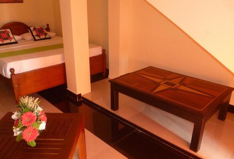 غرفة قياسية, Southern Villa